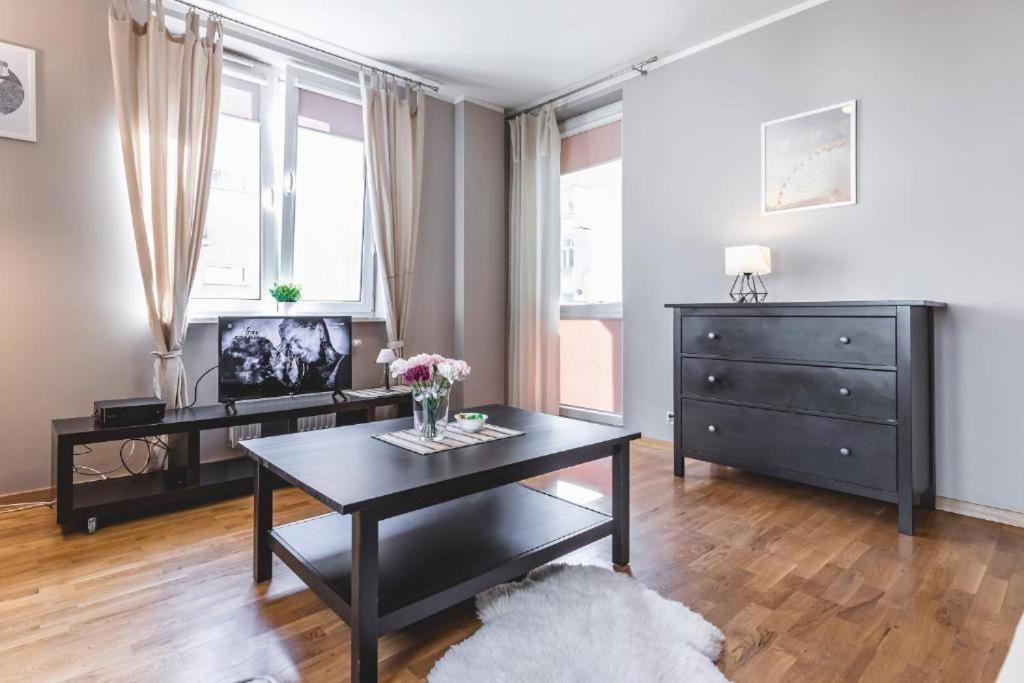 Apartament Niecala Queens Superior Lublin Luaran gambar
